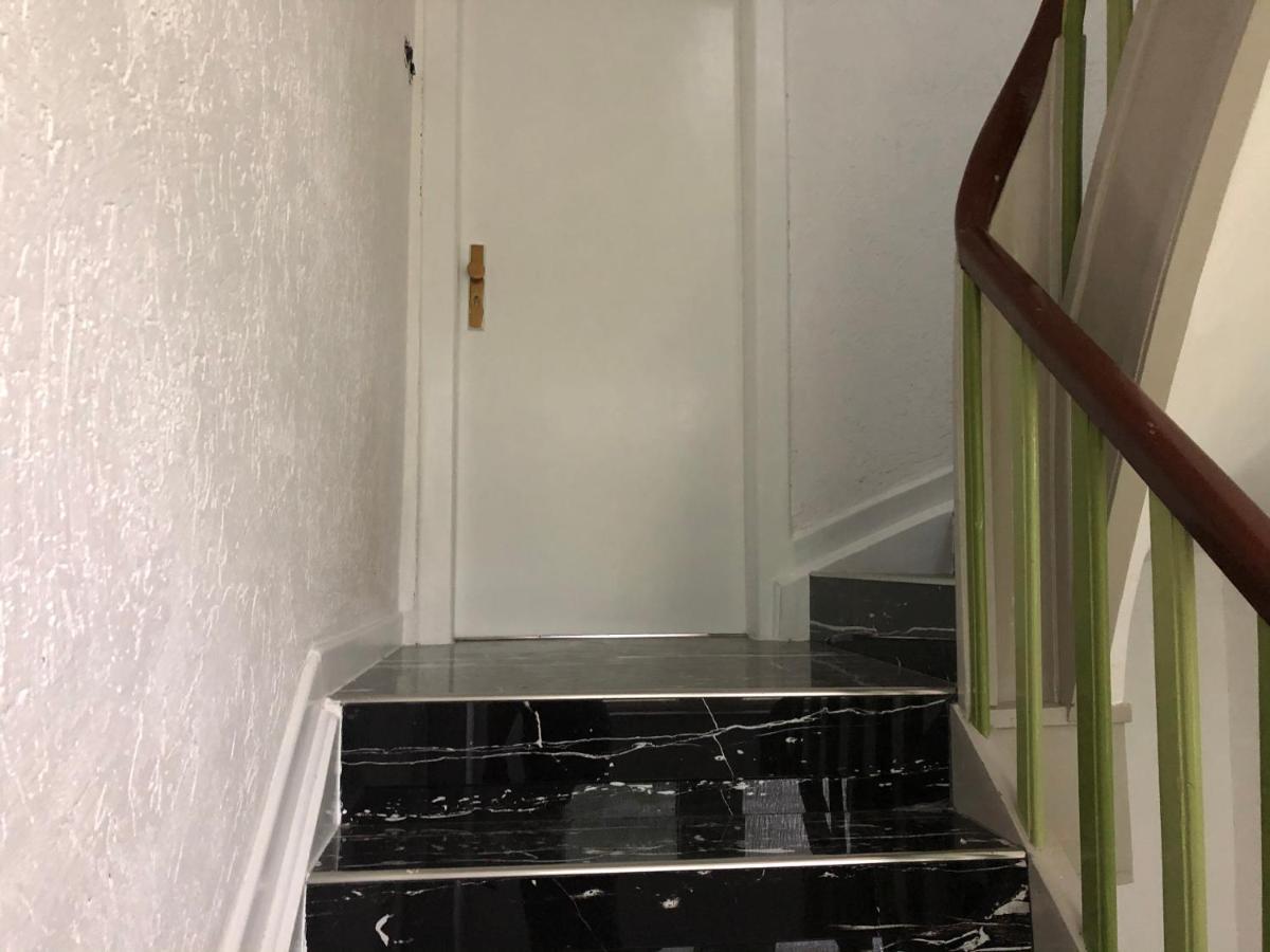 M/P Apartment Duisburg Bagian luar foto
