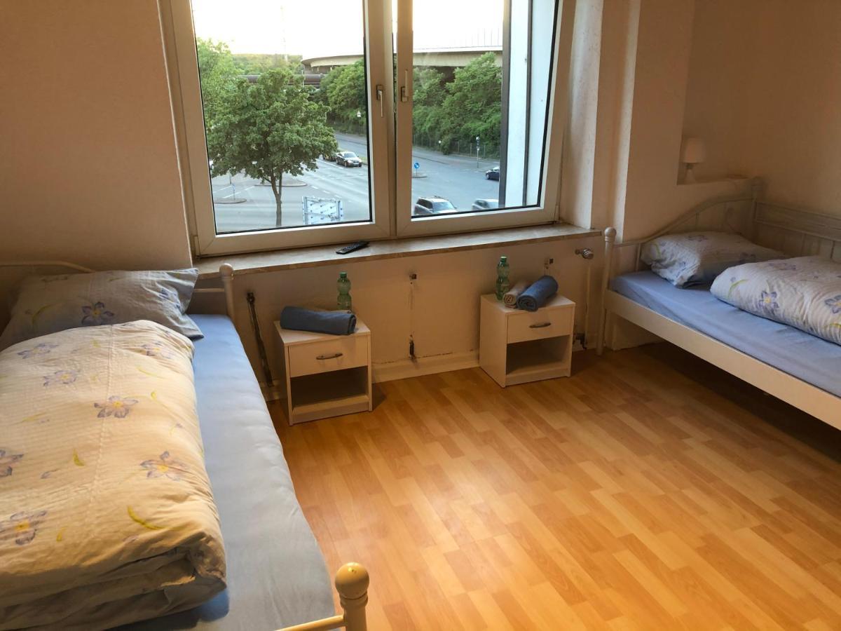 M/P Apartment Duisburg Bagian luar foto