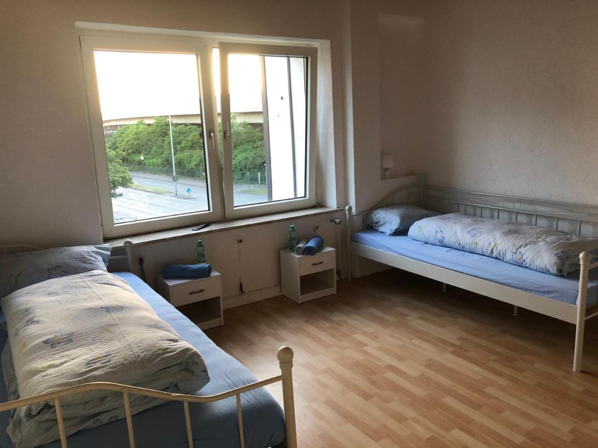 M/P Apartment Duisburg Bagian luar foto