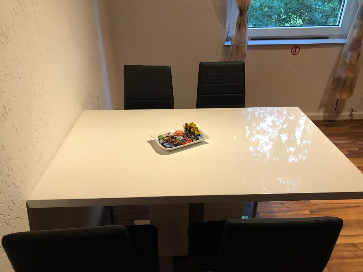 M/P Apartment Duisburg Bagian luar foto